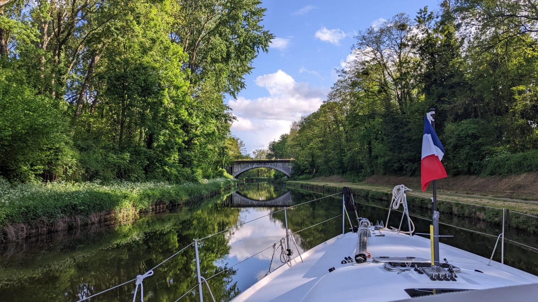 The Loing Canal